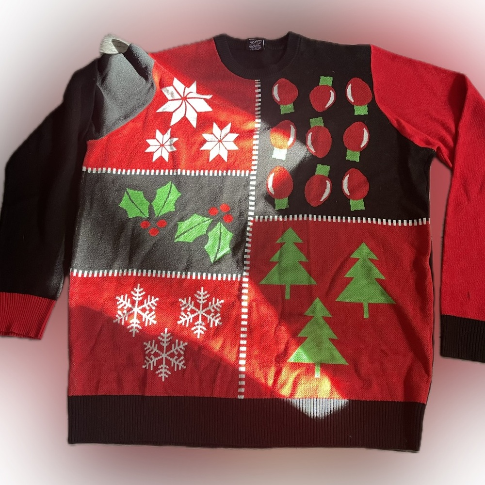 Fun Christmas Sweater Men’s Size 4 XLT EUC 65% acrylic/ 45% rayon machine wash